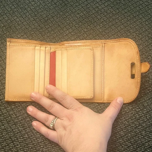 Vintage Dooney & Bourke wallet  All-Weather Leather collection pebbled leather - Picture 5 of 12